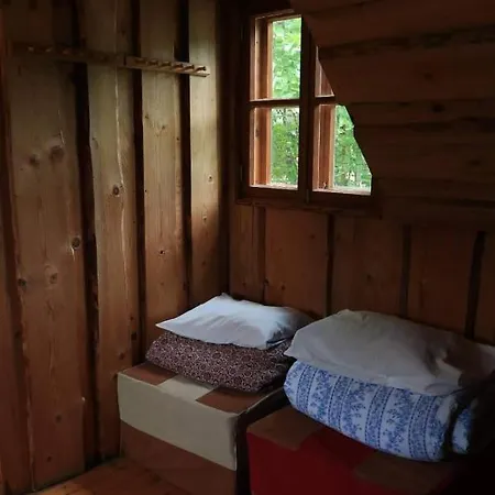 Paluveski Puhkemaja Casa de Férias