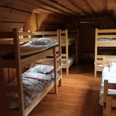 Casa de Férias Paluveski Puhkemaja Miti
