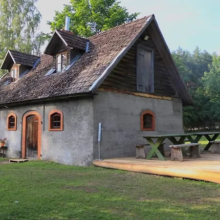 Paluveski Puhkemaja Casa de Férias *